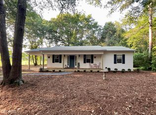 948 Pleasant Acres Farm Rd, Nicholson, GA 30565