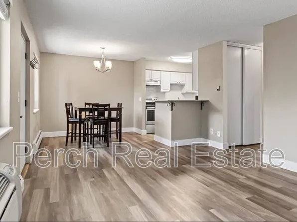 5770 E Warren Ave, Denver, CO