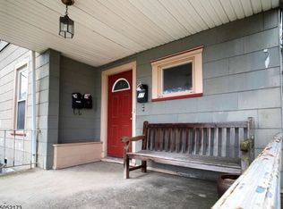 17 Gates Ave #3, Montclair, NJ 07042