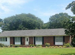 219 Holly Rd, Goldsboro, NC 27534