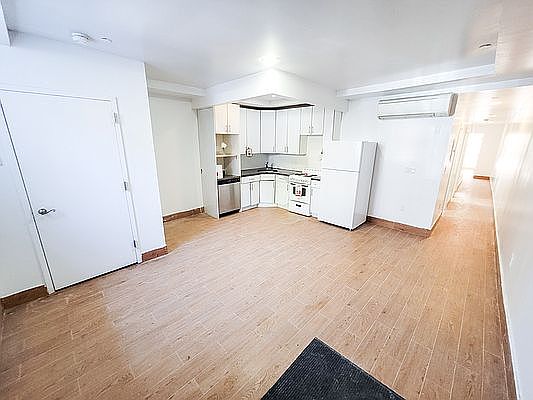 1st image of 564 W 183rd St #B