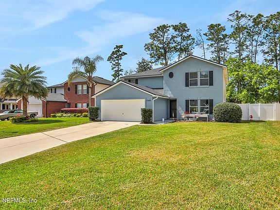 2nd image of 13456 ASHFORD WOOD Court W