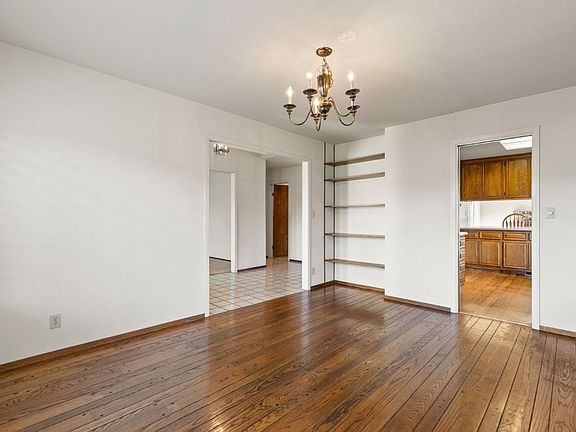 4th image of 1841 Palm Ave