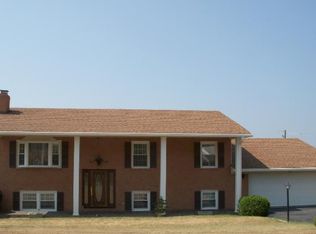 512 Bryan Dr, Vinton, VA 24179
