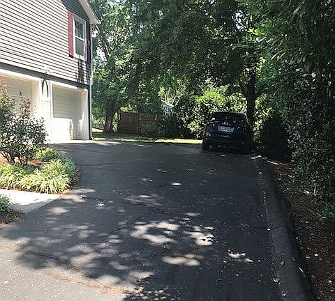 4th image of 1704 Sedgewick Dr