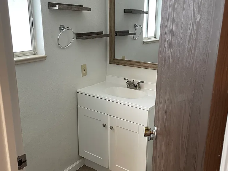 992 Round House Ln #A — Photo 13
