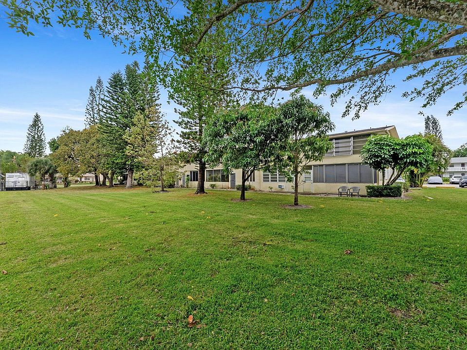 1st image of 212 Sussex K