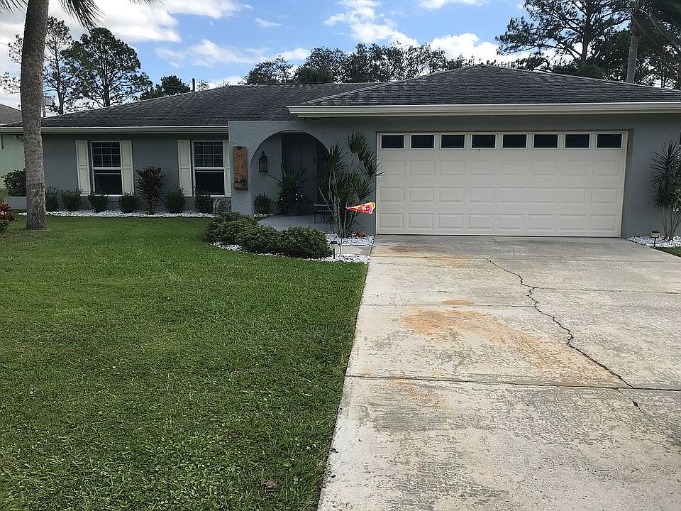 1st image of 25245 Oakmont Dr