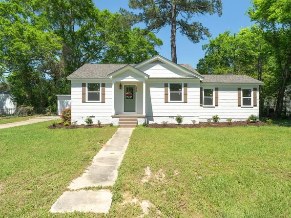 106 E 7th Ave, Petal, MS 39465