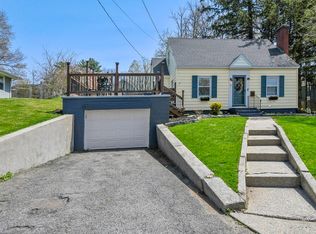 12 Riverview Dr, Dalton, MA 01226