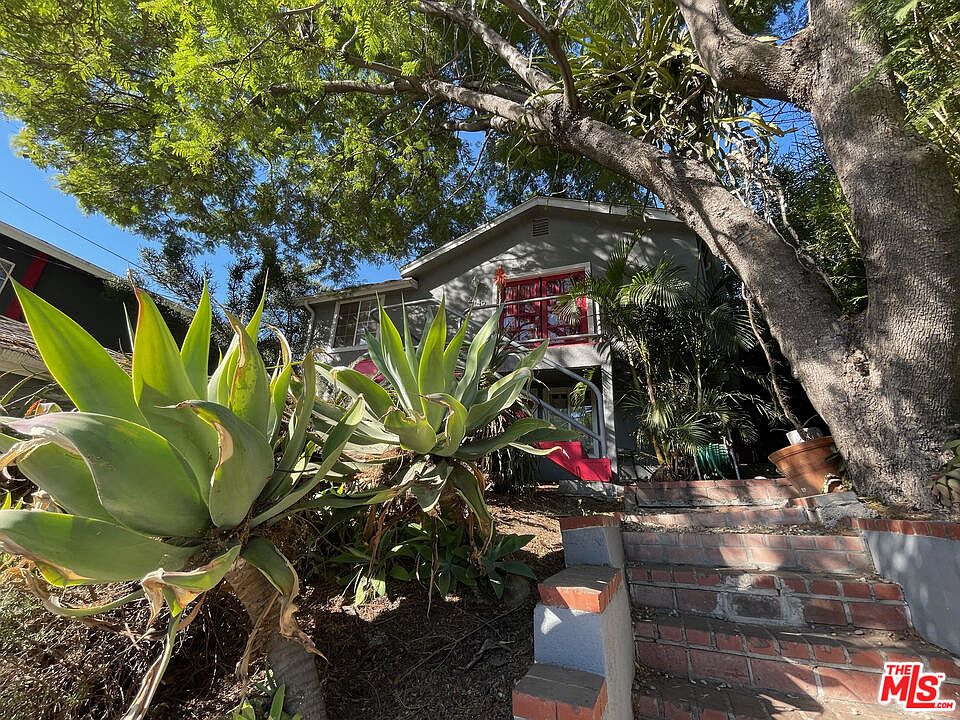 1st image of 2553 Corralitas Dr