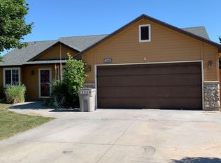 7540 Arlington Dr, Nampa, ID 83687