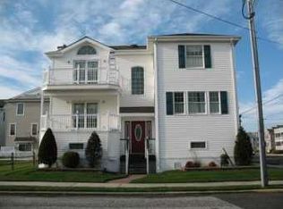 300 Saint Davids Pl, Ocean City, NJ 08226