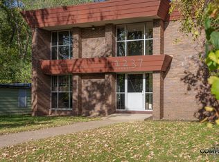 Charming And Conveniently Located Apartments, Eau Claire, WI 54701