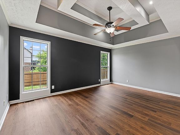 4th image of 1484 Apache Way