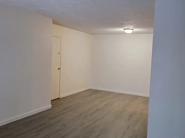 39 Northern Ave #2 — Photo 3