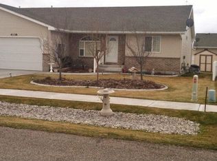 4138 E Fairview Dr, Ammon, ID 83406