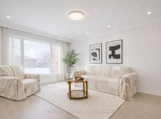 99 Heaslip Ter, Toronto, ON M1T 1W8