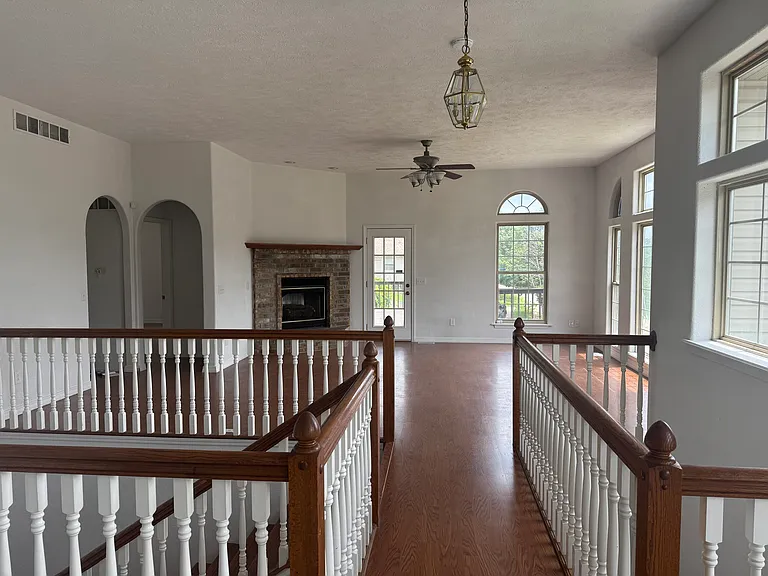 19 Oak Creek Cir — Photo 21