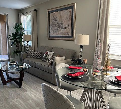 3rd image of 6528 Huntington Lakes Cir APT 104