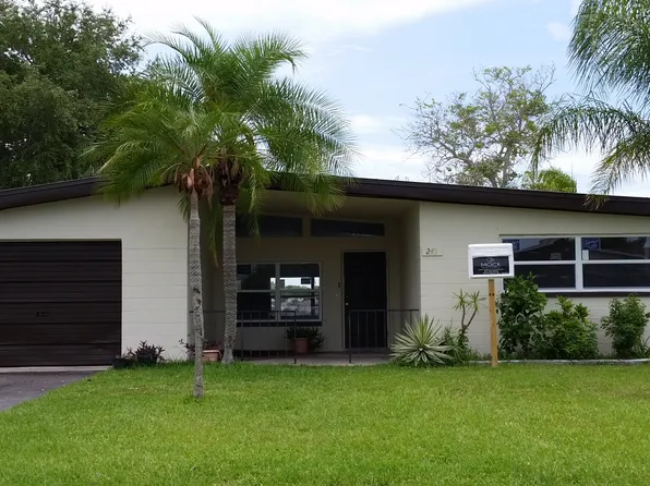 243 176th Ave E, Redington Shores, FL 33708