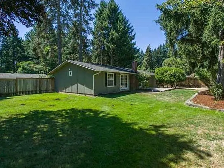 6053 Fernbrook St — Photo 14