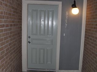 8357 Wednesbury Ln, Houston, TX 77074