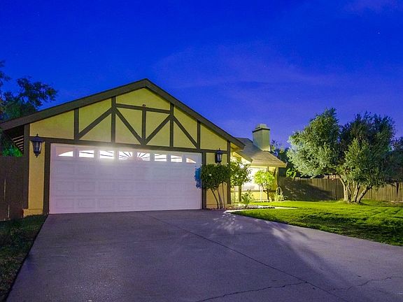 4th image of 16380 Elaine Dr