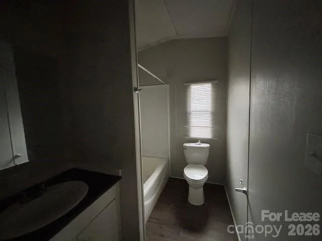 244 Salemview Rd — Photo 10