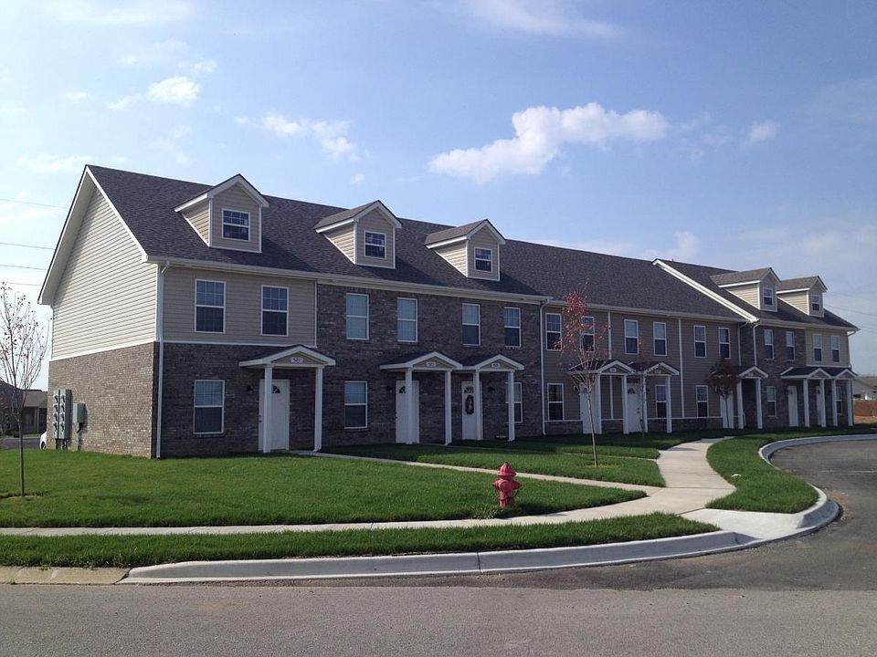 1st image of 525 Claire Pl