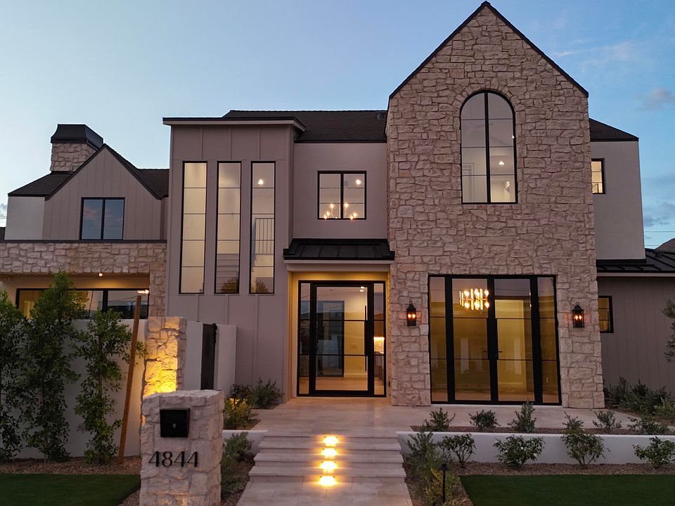 1st image of 4844 E Amelia Avenue