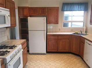 1676 Funston Ave, San Francisco, CA 94122
