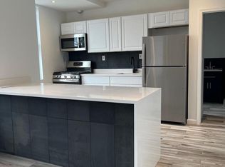 751 Watkins St #2, Philadelphia, PA 19148