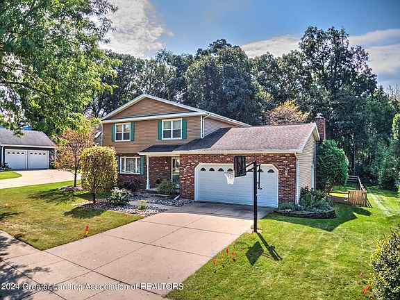 3rd image of 5706 Wood Valley Dr