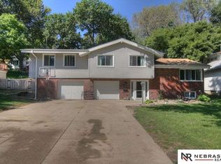 4928 S 78th Ave, Ralston, NE 68127