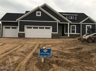 3483 Tearose Dr, Hudsonville, MI 49426