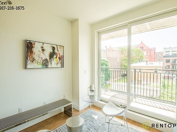 3rd image of 822 Lexington Ave #328