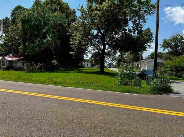 101 Jowers Rd, Martin, TN 38237