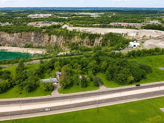 4th image of 1603 State Highway 23