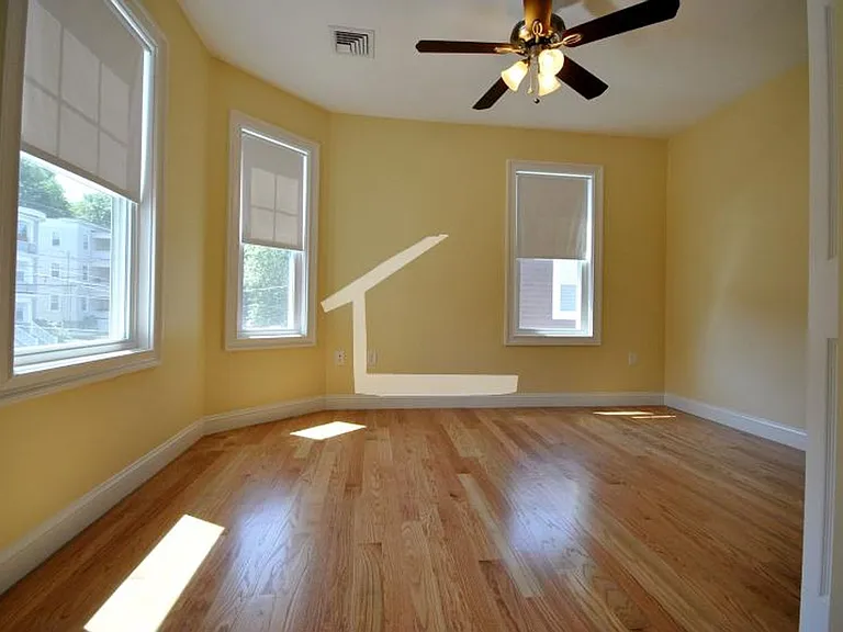48 Turner St #1 — Photo 7