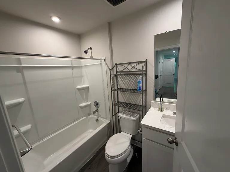 54 Goldspire Dr — Photo 35