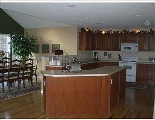 5th image of 160 Janyce Dr