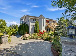 6203 Watchtower Rd NE, Tacoma, WA 98422