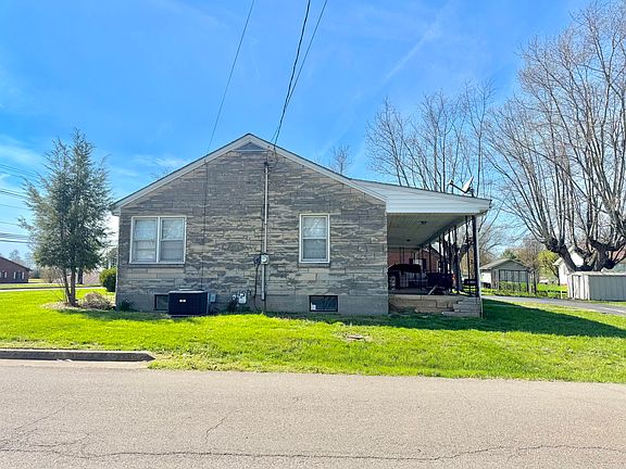 4th image of 2107 Murphy St