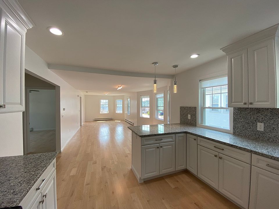 1st image of 196 Boylston St #B