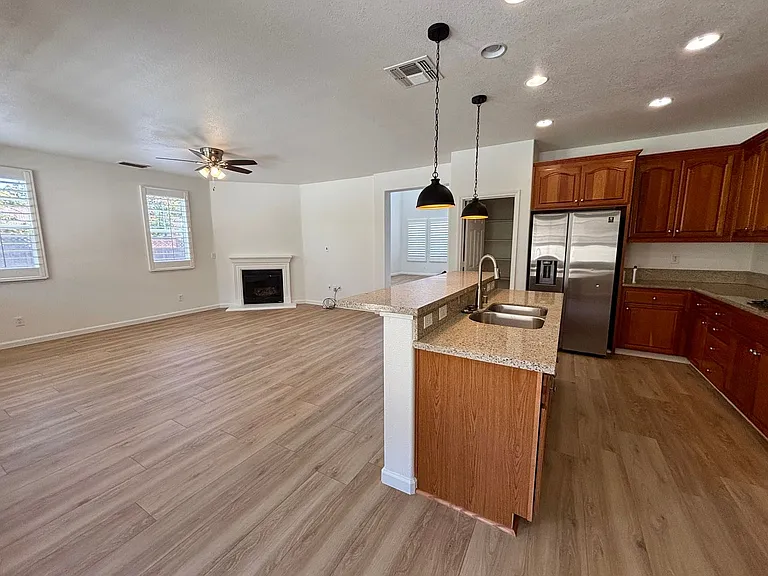 5560 McFarlan Ranch Dr — Photo 6
