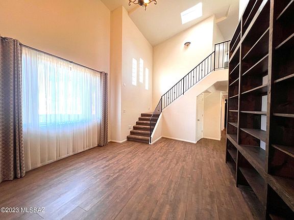 2nd image of 363 W Via Javelina