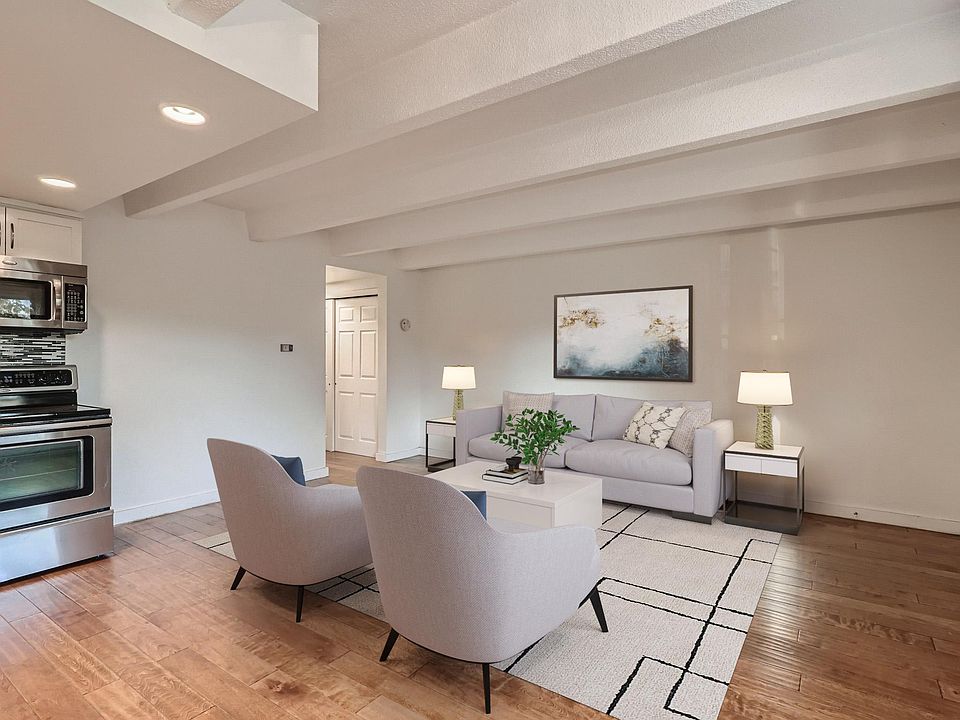 1st image of 701 E Bayaud Ave APT 6