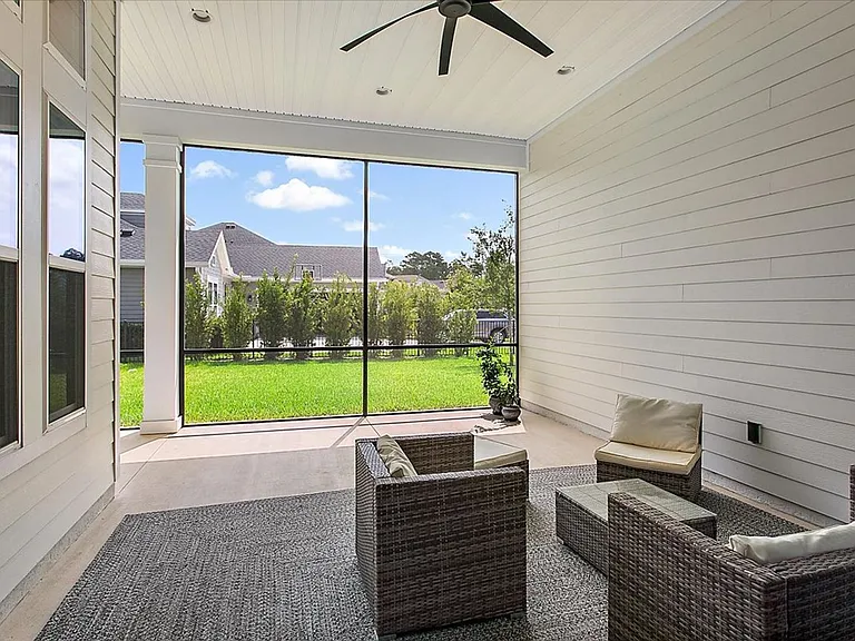 464 Park Forest Dr — Photo 24