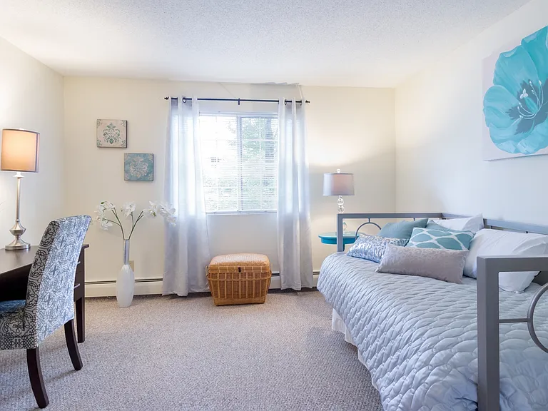 Model Bedroom
